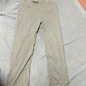 Patterned grey pants